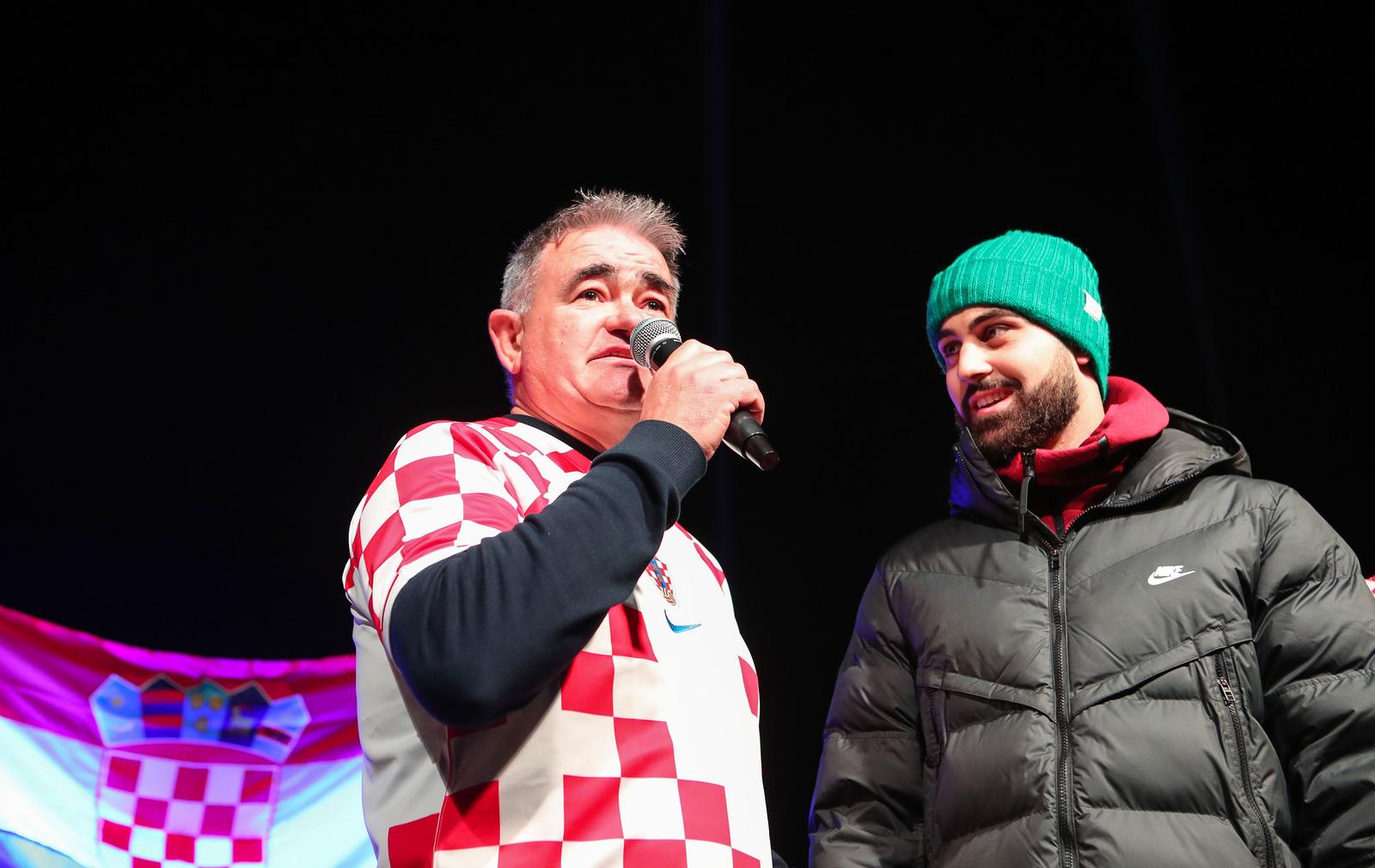 Veličanstveni doček brončanog Joška Gvardiola @ Novigrad Veličanstveni doček brončanog Joška Gvardiola @ Novigrad