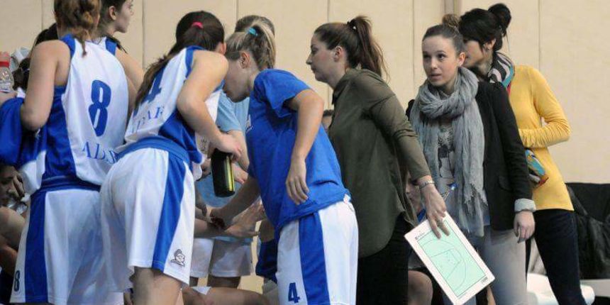 Košarkašice ŽKK Zadar i trenerica Marija Mazija