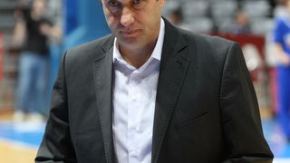 Zadar, 231010. Dvorana Kresimira Cosica. Kosarkaska utakmica NLB-e lile izmedju Zadra i Nynburga. Na fotografiji: trener Nynburga Ronen Ginzburg. Foto: Vladimir Ivanov / CROPIX Zadar, 231010. Dvorana Kresimira Cosica. Kosarkaska utakmica NLB-e lile izmedju Zadra i Nynburga. Na fotografiji: trener Nynburga Ronen Ginzburg. Foto: Vladimir Ivanov / CROPIX