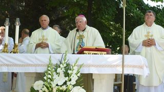 Visovac: Svečano misno slavlje povodom blagdana Gospe od Anđela, Photo: Hrvoje Jelavic/PIXSELL