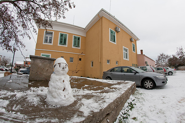 Snijeg u Bibinjama 3. veljače 2012, Foto: Leo Banić