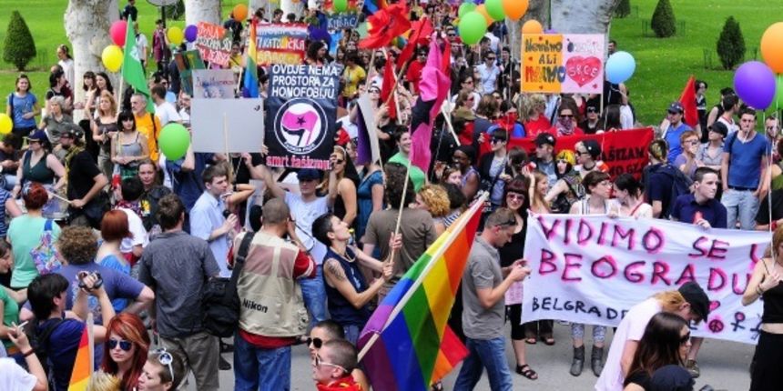 Beogradska gay parada digla na noge srpske poznate osobe (Index.hr) Beogradska gay parada digla na noge srpske poznate osobe (Index.hr)