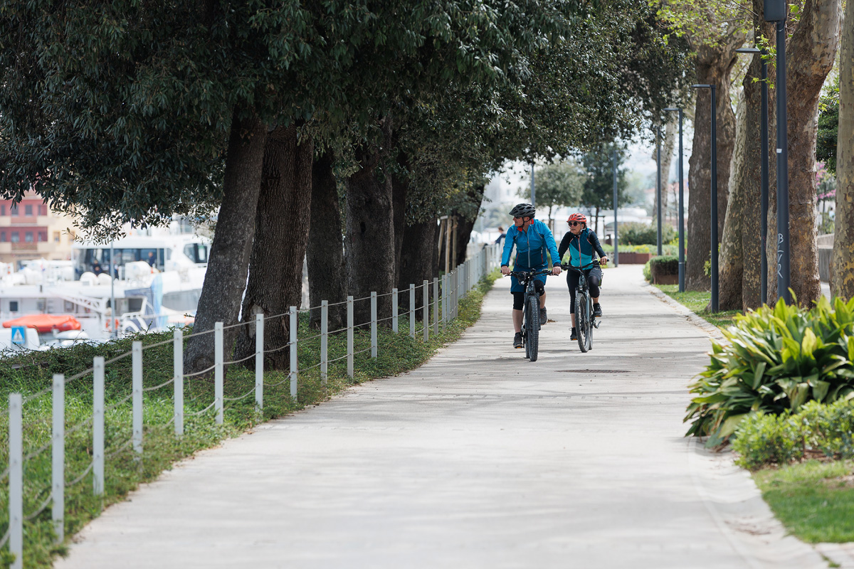 Đir po gradu, 16. travnja 2025. Đir po gradu, 16. travnja 2025.