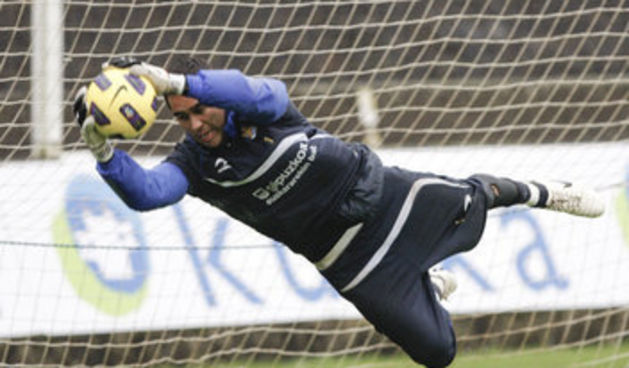 Claudio Bravo, foto: mundodeportivo
