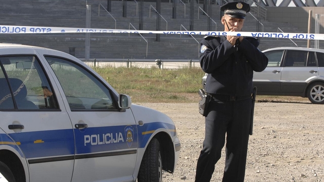 PXL banka pljačka, policija