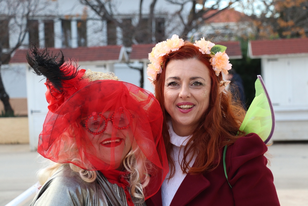 Virske maškare: Karnevalska povorka i Trio Gušt