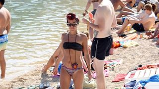 Tisno: Početak Garden Festivala napunio plaže turistima iz cijele Europe, Photo: Hrvoje Jelavic/PIXSELL Tisno: Početak Garden Festivala napunio plaže turistima iz cijele Europe, Photo: Hrvoje Jelavic/PIXSELL