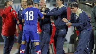Minsk, 120809.
Stadion Dinamo Minsk
Kvalifikacijska nogometna utakmica za Svjetsko nogometno prvenstvo 2010. Bjelorusija – Hrvatska.
Na fotografiji: Slavlje nakon postignutog gola Ivice Olica.
Na fotografiji:Dominik Sizgoreo,Marijan Mrmic, dr. Boris Nemec Minsk, 120809.
Stadion Dinamo Minsk
Kvalifikacijska nogometna utakmica za Svjetsko nogometno prvenstvo 2010. Bjelorusija – Hrvatska.
Na fotografiji: Slavlje nakon postignutog gola Ivice Olica.
Na fotografiji:Dominik Sizgoreo,Marijan Mrmic, dr. Boris Nemec