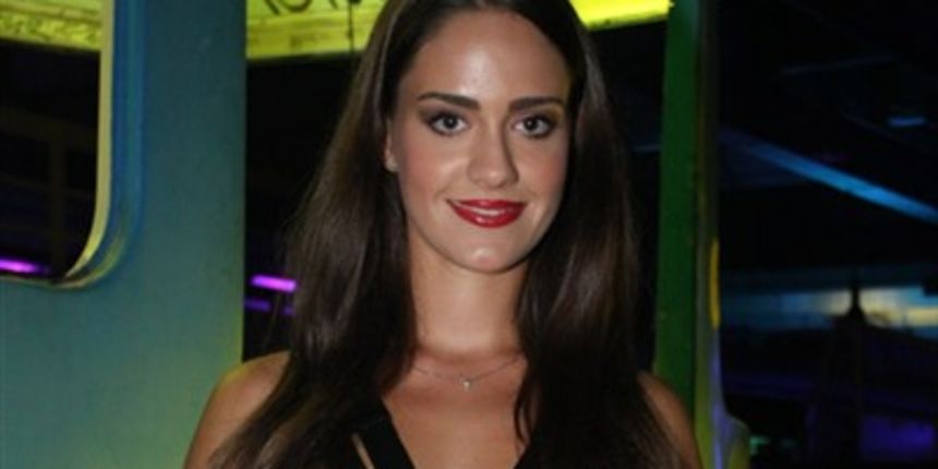 Anja Alač: “Ne pada mi teško razdvojenost od dečka” Anja Alač: “Ne pada mi teško razdvojenost od dečka”