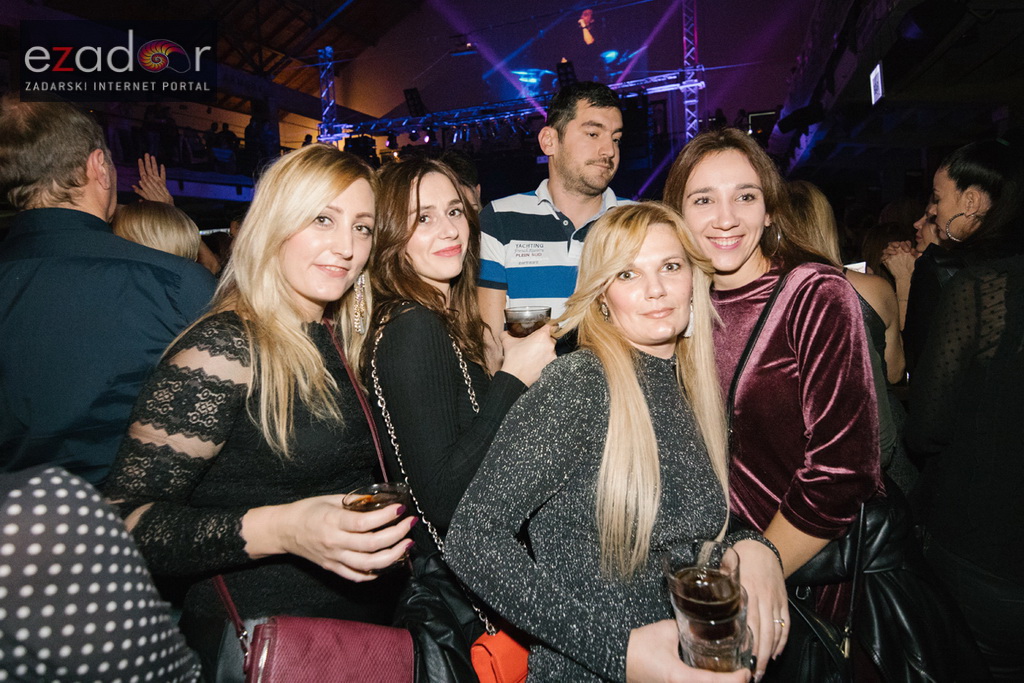 Tony Cetinski @ Arsenal Zadar, 24. studenog 2017. Tony Cetinski @ Arsenal Zadar, 24. studenog 2017.