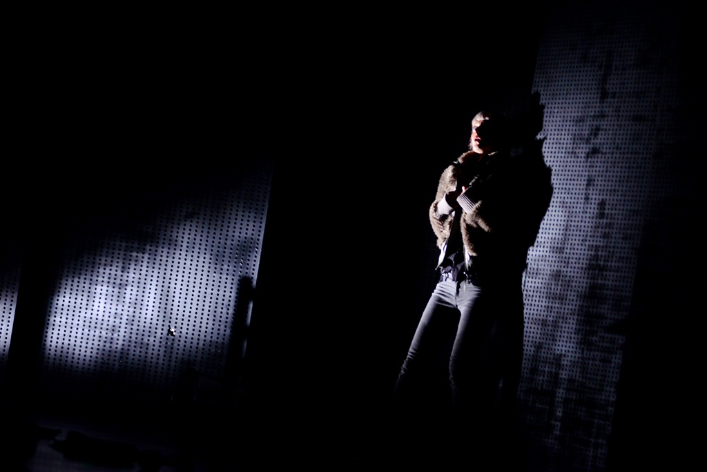 “Ana i Ona” naziv je predstave čijom je premijerom sinoć u zadarskom Kazalištu lutaka započela umjetnička revija pod nazivom “Nosi se Teatro Verrdi”.