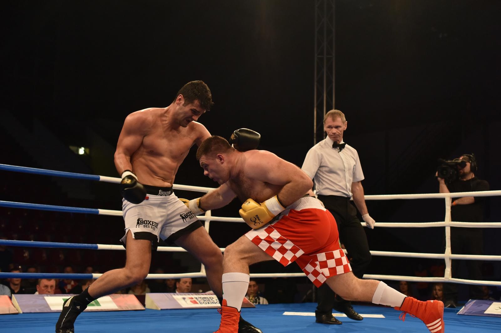 WSB liga: Ante Verunica pobijedio Talijana Guida Vianella 3-2 odlukom sudaca WSB liga: Ante Verunica pobijedio Talijana Guida Vianella 3-2 odlukom sudaca