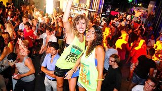 Aquarius Klub, 8. kolovoza: After beach party i DJ From Mars, foto: Goran Telak Aquarius Klub, 8. kolovoza: After beach party i DJ From Mars, foto: Goran Telak