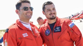 Akrobatska skupina “Red Arrows” Royal Air Forcea u posjeti Zračnoj bazi u Zemuniku Akrobatska skupina “Red Arrows” Royal Air Forcea u posjeti Zračnoj bazi u Zemuniku