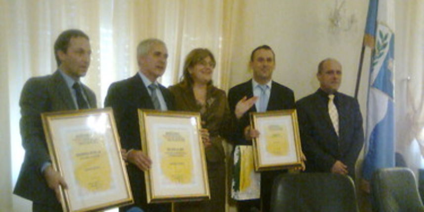 Zadranima priznanja za “Eko etno” (Foto: radio Zd) Zadranima priznanja za “Eko etno” (Foto: radio Zd)