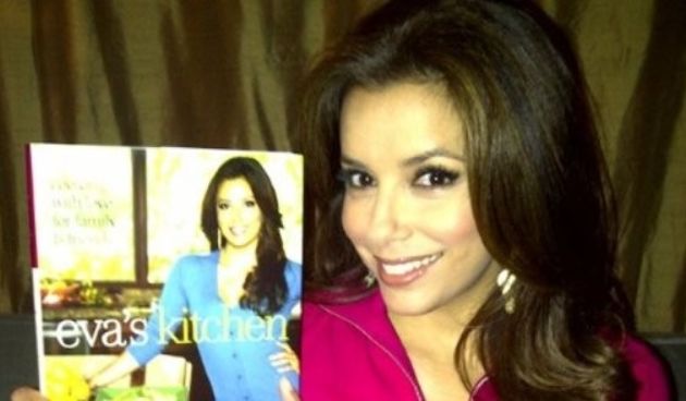 Eva Longoria ( Facebook)