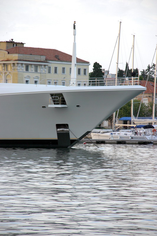 Image 1206497 (auto)