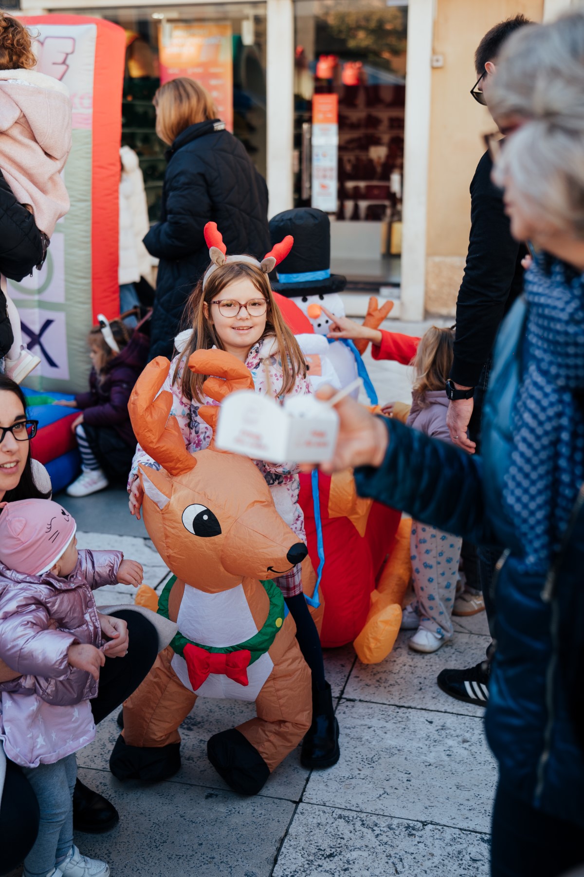 Dječji Advent na Narodnom trgu u Zadru