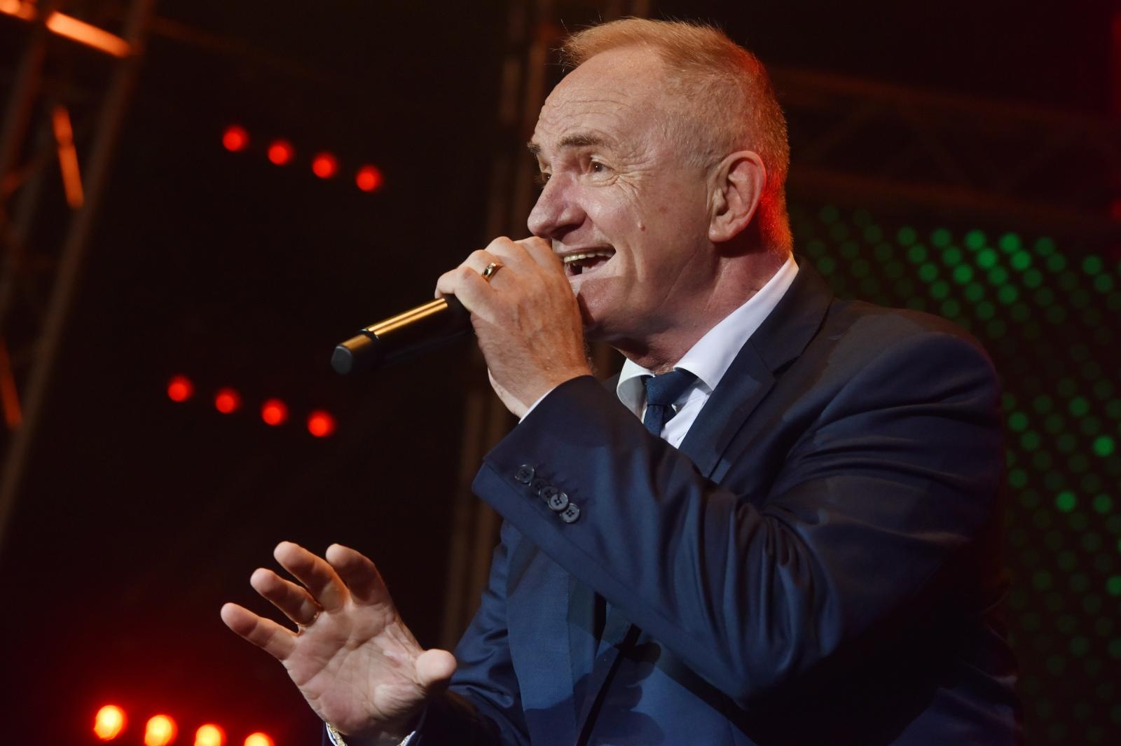 Brojni izvođači nastupili na drugoj večeri CMC Festivala 2018. u Vodicama Brojni izvođači nastupili na drugoj večeri CMC Festivala 2018. u Vodicama