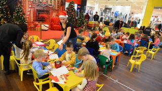 Sveti Nikola u Supernova centru 6. prosinca 2016.  Foto: Iva Perinčić