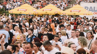 Stari Plac: Mišo Kovač i prijatelji priredili nezaboravan koncert