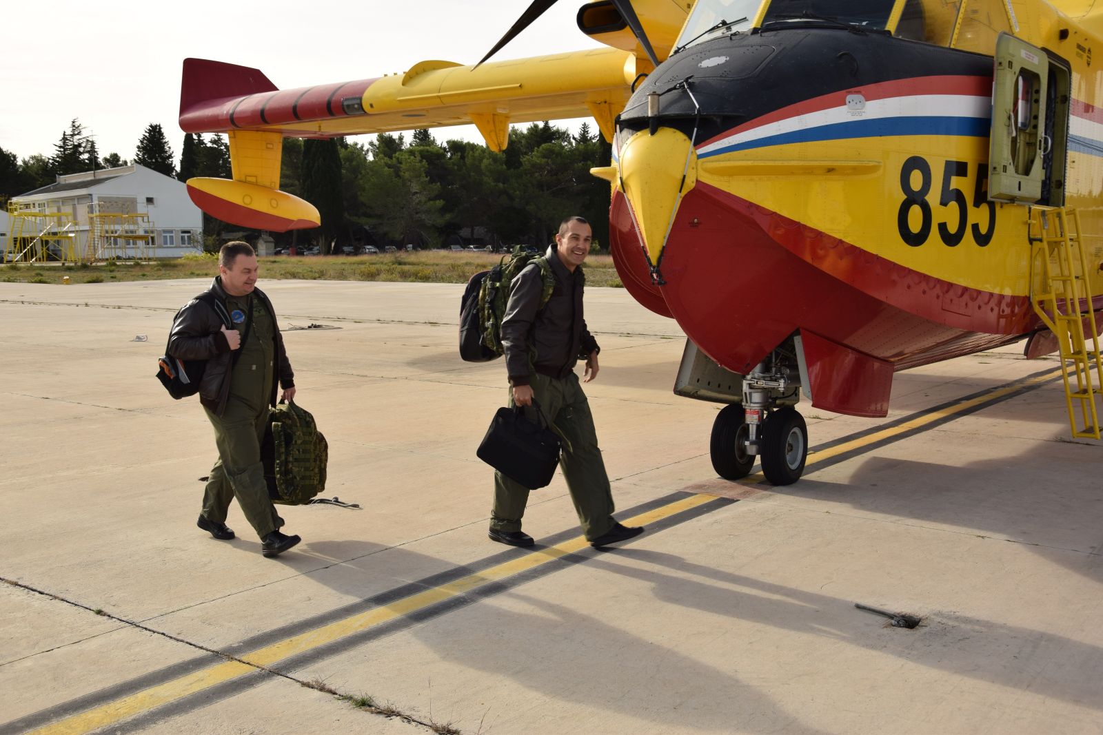 Dva Canadiara stigla u Genovu