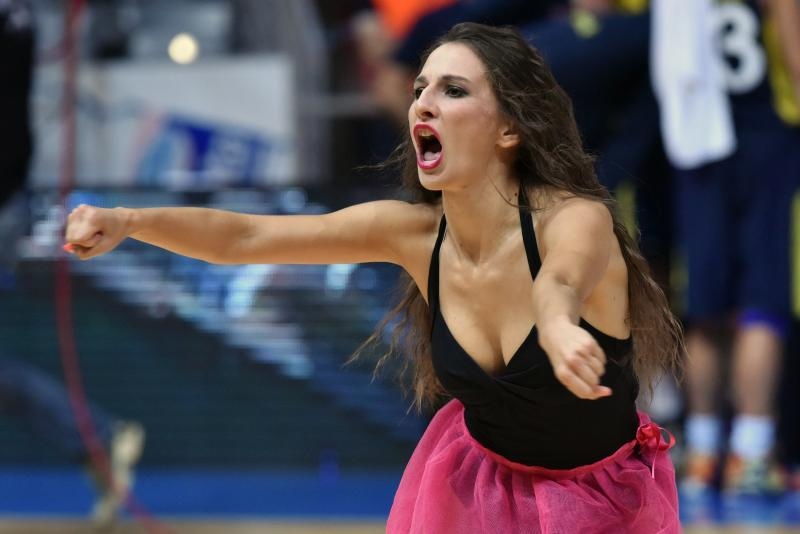 ZDBT 2015: KK Crvena Zvezda – Fenerbahçe Ülker 65-88