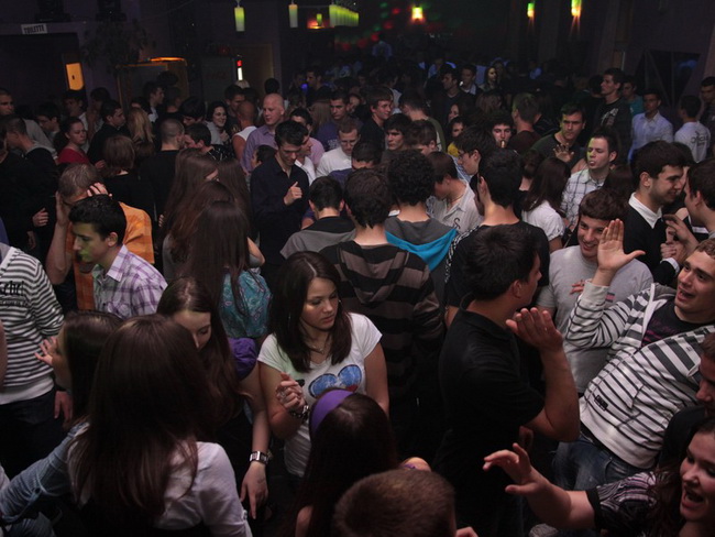 Klub Satir ogranizirao party za sudionike SHKM, 8. svibnja 2010.