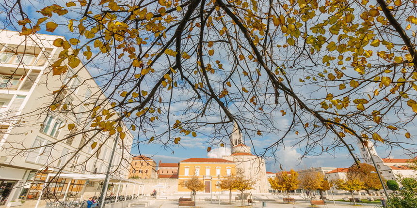 Đir po gradu, petak 24. studenog 2017. – Dan Grada Zadra. Jesen, Forum, Sv. Donat Đir po gradu, petak 24. studenog 2017. – Dan Grada Zadra. Jesen, Forum, Sv. Donat