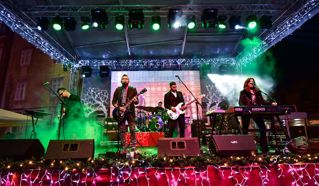 Vatra @ Advent u Zadru