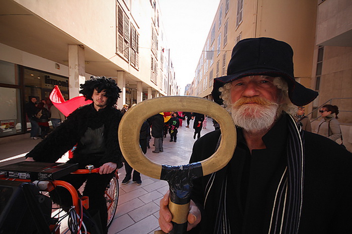 Karnevalić Radija 057, 16. veljače 2012, Foto: Saša Čuka Karnevalić Radija 057, 16. veljače 2012, Foto: Saša Čuka