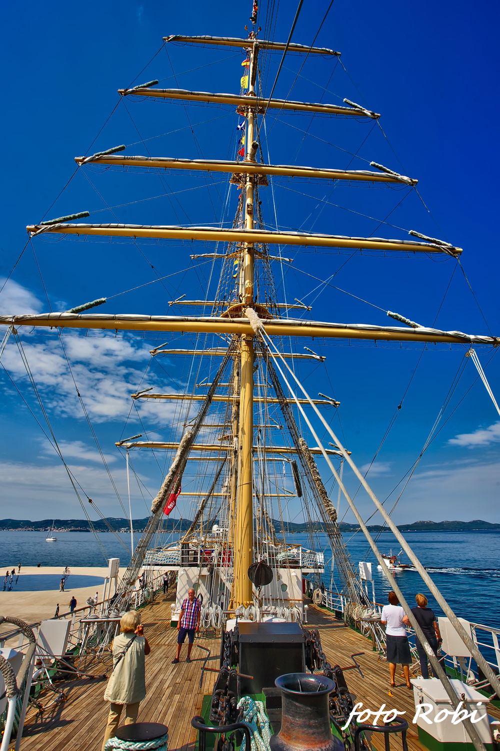 Ruski školski jedrenjak “Nadežda” u zadarskoj luci, foto: Roberto Lerga