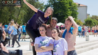 Ludijada zadarskih maturanata na Pozdravu suncu i Morskim orguljama