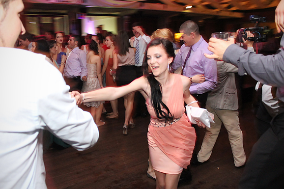 Maturalna večer Gimnazije Vladimira Nazora (foto:Saša Čuka) Maturalna večer Gimnazije Vladimira Nazora (foto:Saša Čuka)