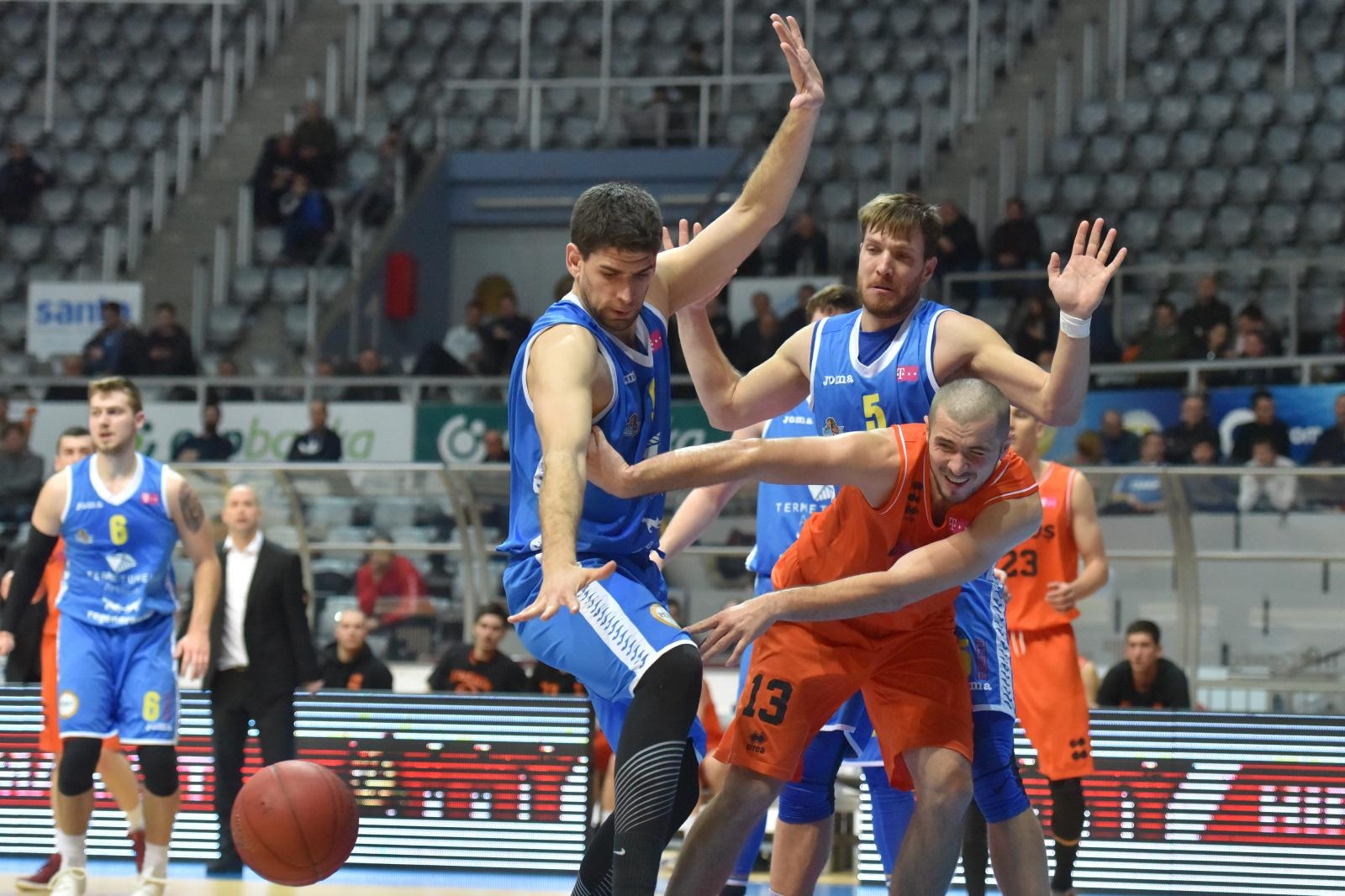 Kup Krešimir Ćosić: KK Šibenik – KK Zabok 84-86 Kup Krešimir Ćosić: KK Šibenik – KK Zabok 84-86