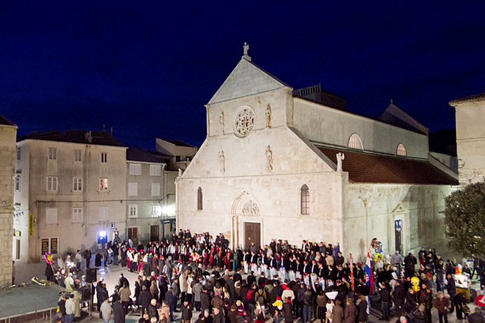 Paški karneval 2012, Foto: Leo Banić
