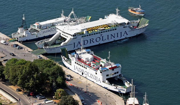 Zadar – Zračne snimke – Trajektna luka (foto: Marin Gospić)