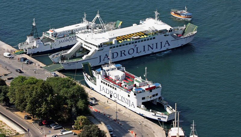 Zadar – Zračne snimke – Trajektna luka (foto: Marin Gospić)