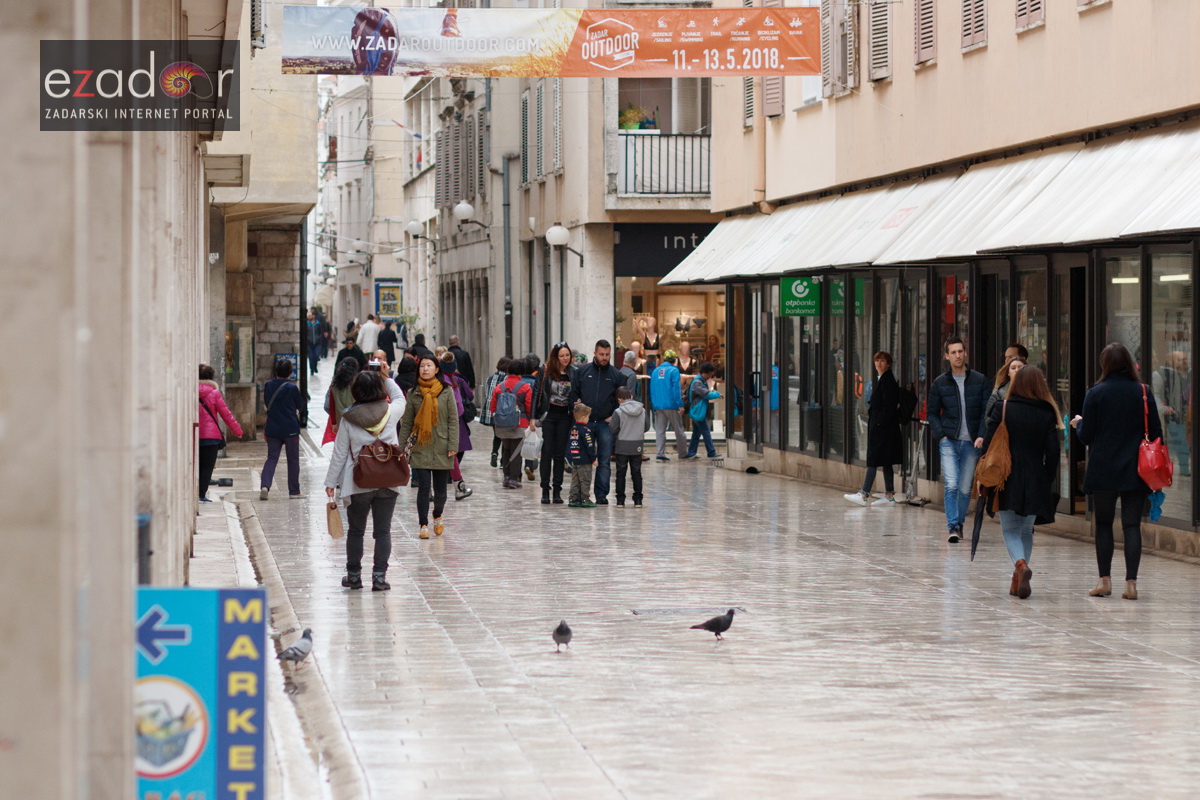 Đir po gradu, subotnja špica 31. ožujka 2018. Đir po gradu, subotnja špica 31. ožujka 2018.