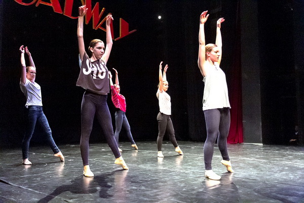 Baletna udruga Pirueta: Broadway, Foto: Mladen Radolović Mrlja Baletna udruga Pirueta: Broadway, Foto: Mladen Radolović Mrlja