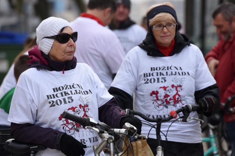 Branimirova obala: Start tradicionalne Božićne biciklijade Zadar-Vir. Foto: Dino Stanin/PIXSELL