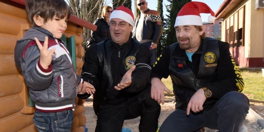 Bikeri moto kluba Bestije tradicionalno su posjetili i darivali djecu vrtica Latica