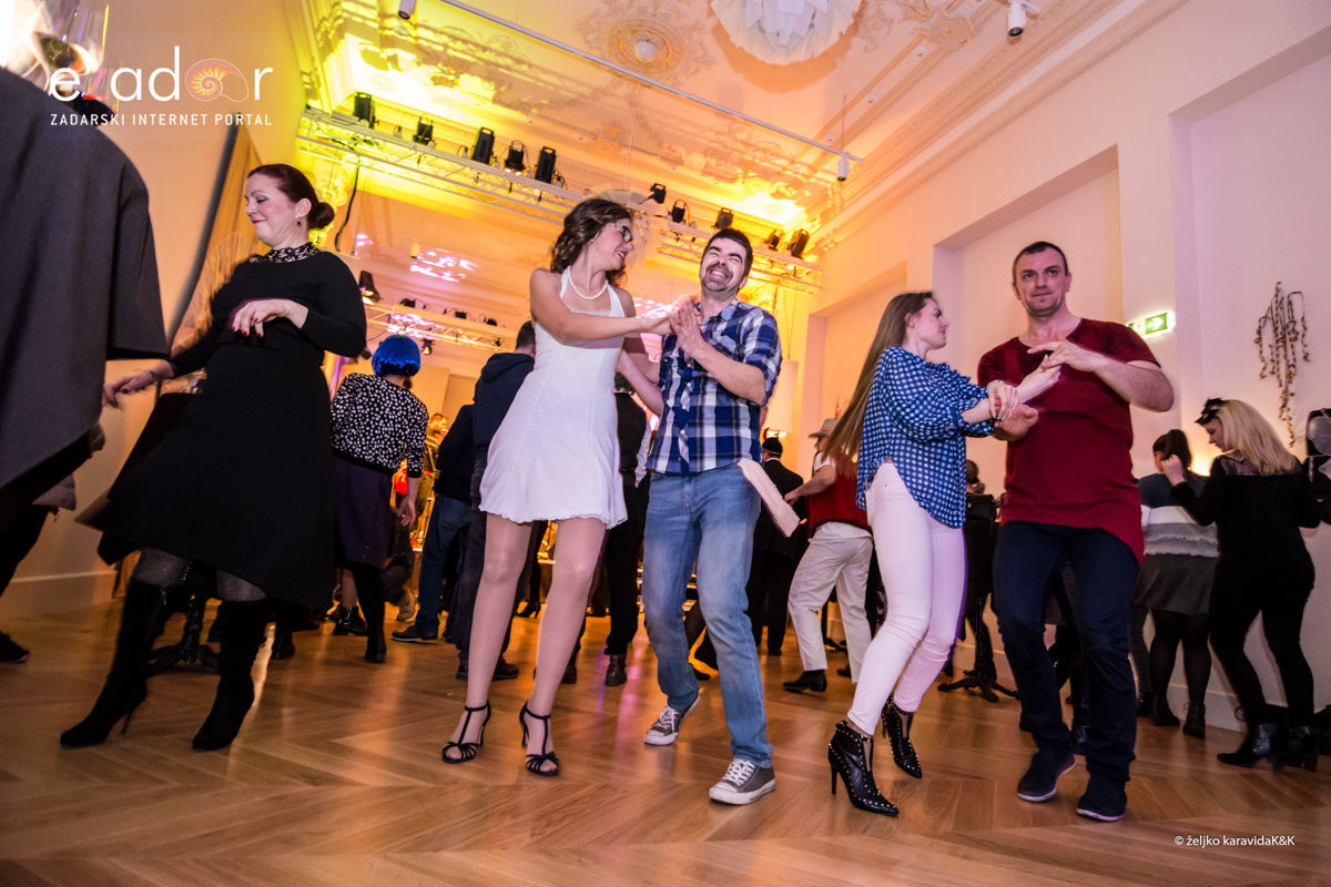 Karneval u Kneževoj palači: Salsa Sandunga i biranje najbolje maske Karneval u Kneževoj palači: Salsa Sandunga i biranje najbolje maske