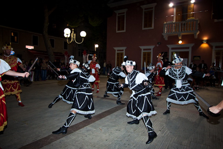 Biograd na Moru: Viteska igra, korculanska “Moreska”, Foto: Franjo Juric Biograd na Moru: Viteska igra, korculanska “Moreska”, Foto: Franjo Juric