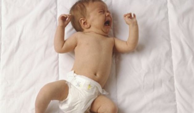 Beba plače (Tportal.hr)