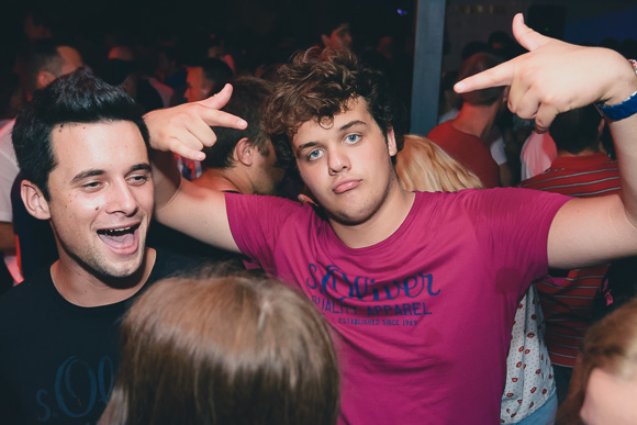 Turanjska fešta u Menfisto baru, 16.7.2015. (foto: Ivan Toman) Turanjska fešta u Menfisto baru, 16.7.2015. (foto: Ivan Toman)