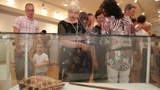 Otok Rava – Izložba u HKK