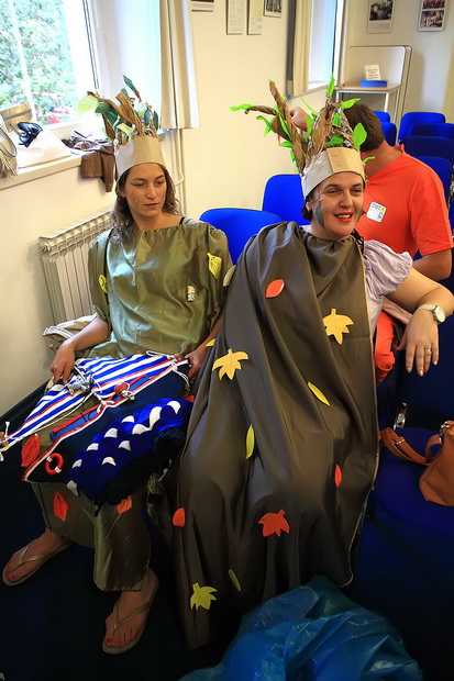 U Gradskoj knjižnici roditelji djece vrtića “Jadran” odigrali su predstavu “Kuća za smeće”, Foto. Roberto Lerga U Gradskoj knjižnici roditelji djece vrtića “Jadran” odigrali su predstavu “Kuća za smeće”, Foto. Roberto Lerga