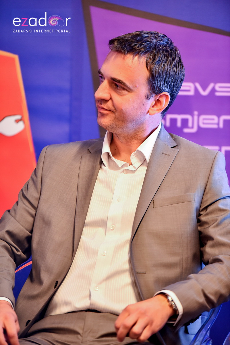 Na Višnjiku održana javna radionica “Zdravstveno usmjerena tjelesna aktivnost učenika” (ZUTA) Na Višnjiku održana javna radionica “Zdravstveno usmjerena tjelesna aktivnost učenika” (ZUTA)