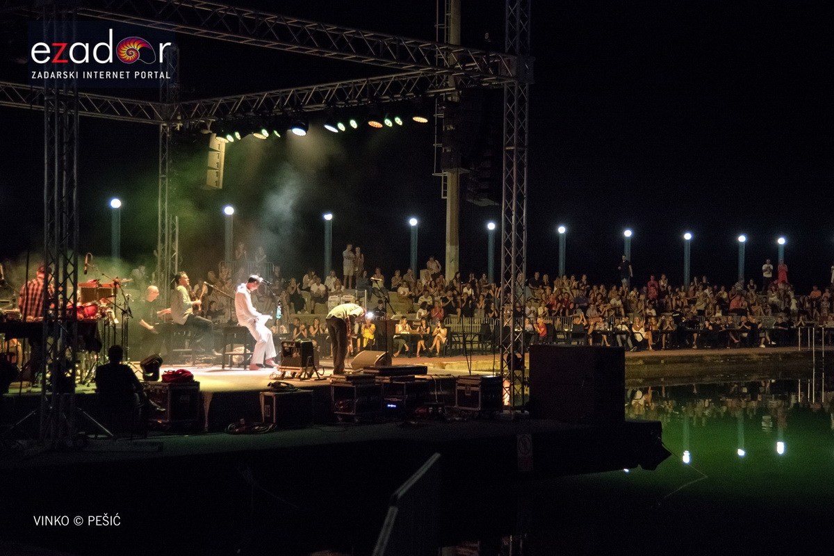 Massimo @ bazen Ilirije u Biogradu na Moru